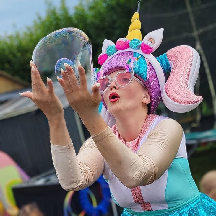 Шоу мыльных пузырей для детей