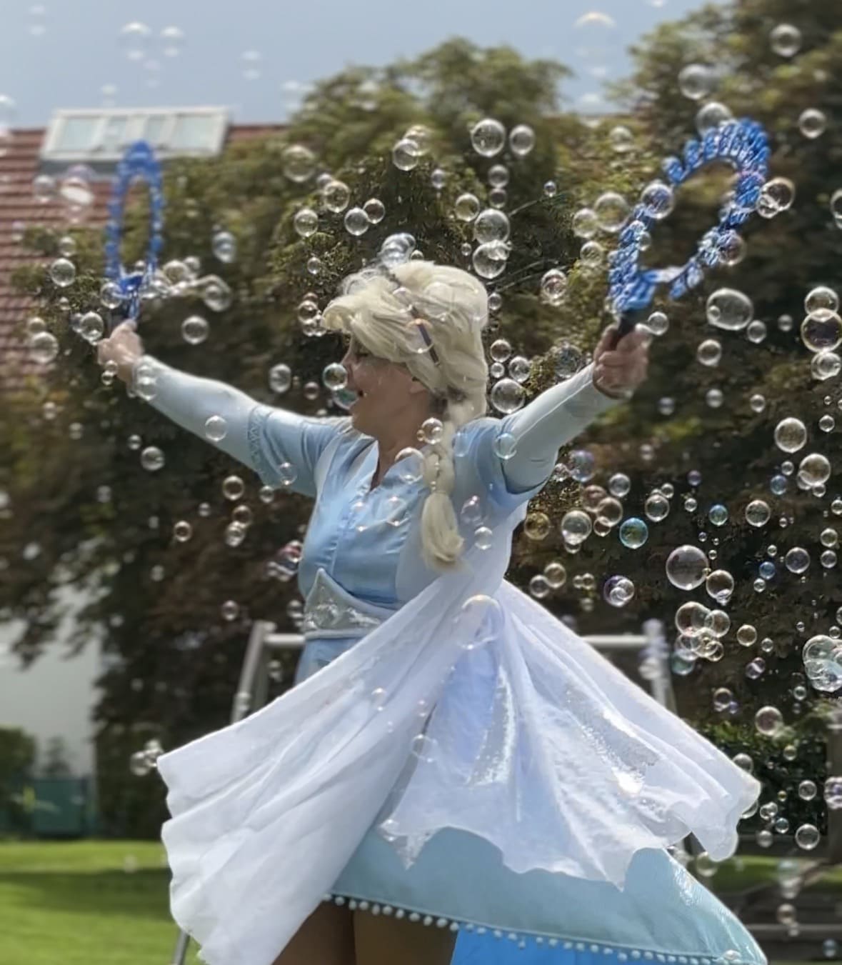 Шоу мыльных пузырей для детей